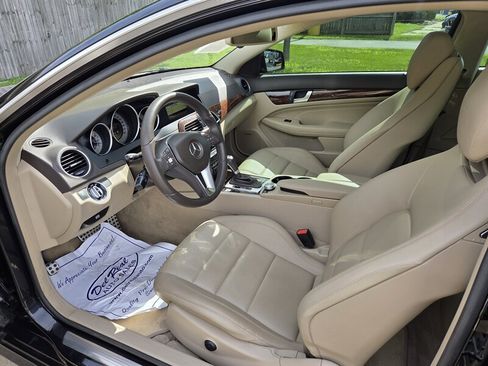 Used 2012 Mercedes-Benz C 350 Coupe w/ Comand 6-disc Pkg image 10