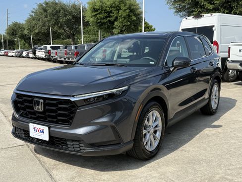 Used 2025 Honda CR-V EX image 9