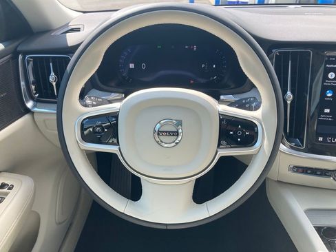 New 2026 Volvo V60 B5 Cross Country Plus w/ Protection Package Premier image 10