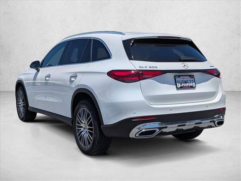 Certified 2026 Mercedes-Benz GLC 300 4MATIC image 8