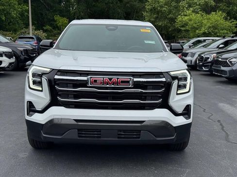 Used 2026 GMC Terrain Elevation FWD image 8