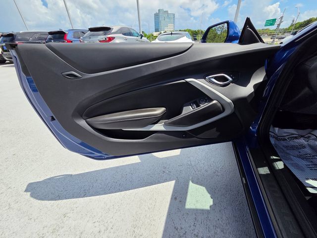 Used 2023 Chevrolet Camaro LT RWD image 26