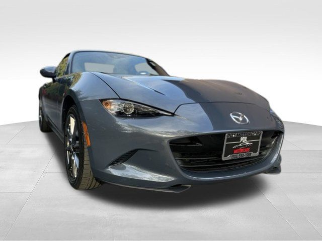 Used 2021 MAZDA MX-5 Miata RF Grand Touring RWD image 9