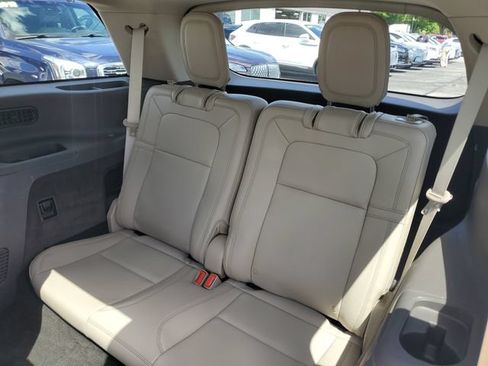 Certified 2023 Lincoln Aviator Reserve w/ Equipment Group 201A AWD/4WD image 34