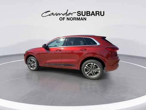 Used 2025 Audi Q5 Premium Plus w/ Premium Plus AWD/4WD image 6