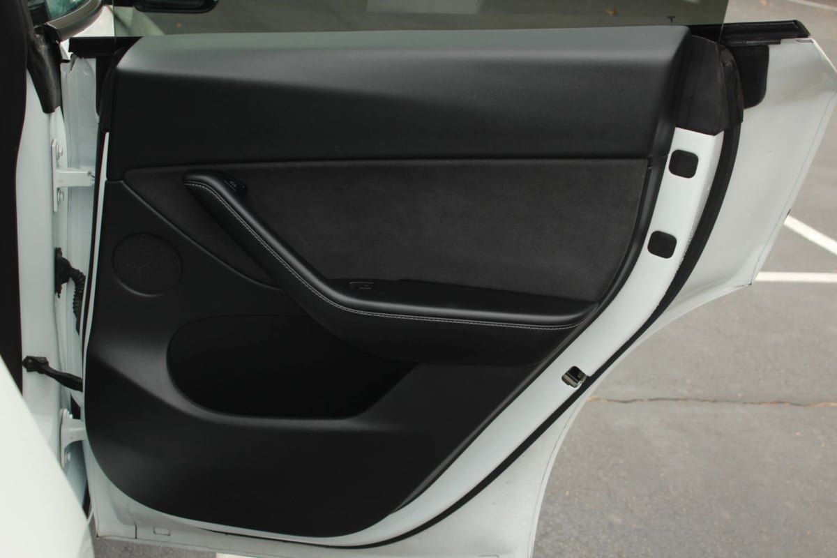 Used 2022 Tesla Model Y Long Range AWD/4WD image 21