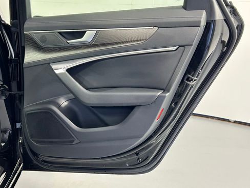 Used 2023 Audi A6 2.0T Premium w/ Convenience Package image 12