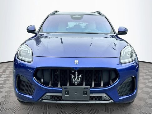 Used 2023 Maserati Grecale Modena image 2