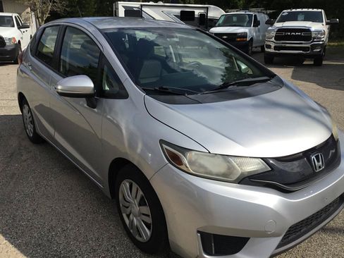 Used 2016 Honda Fit LX image 4