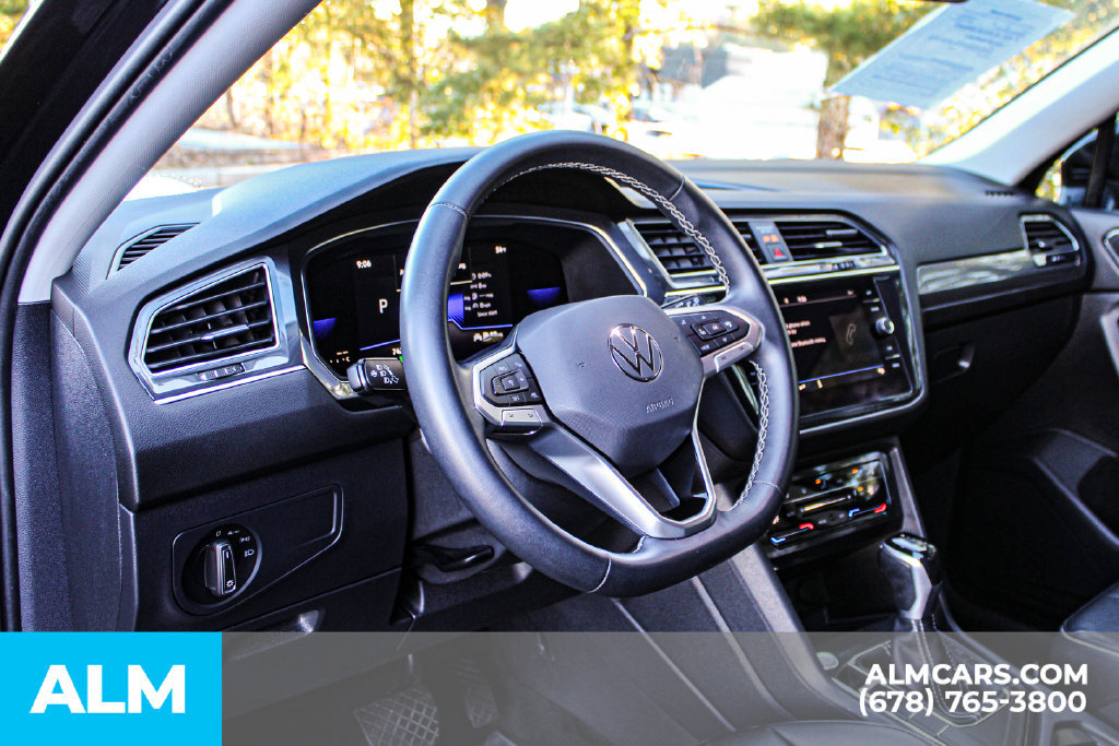 Used 2022 Volkswagen Tiguan SE FWD image 24