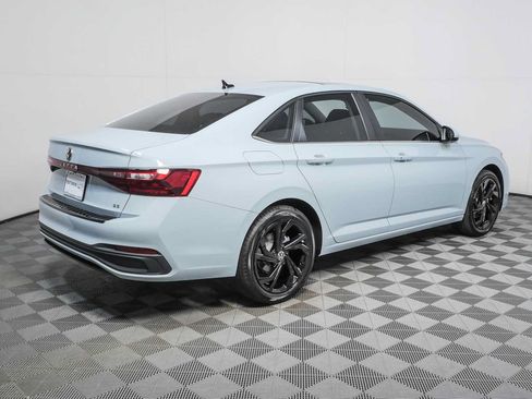 New 2026 Volkswagen Jetta SE FWD image 3