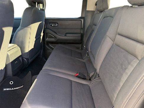 Certified 2024 Nissan Frontier SV image 14
