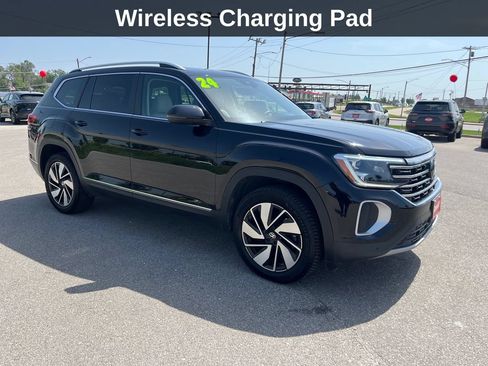 Used 2024 Volkswagen Atlas SEL AWD/4WD image 9