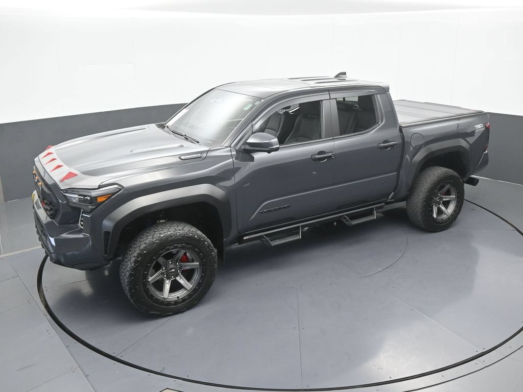 Used 2025 Toyota Tacoma TRD Off-Road w/ TRD Off Road Premium Package AWD/4WD image 56
