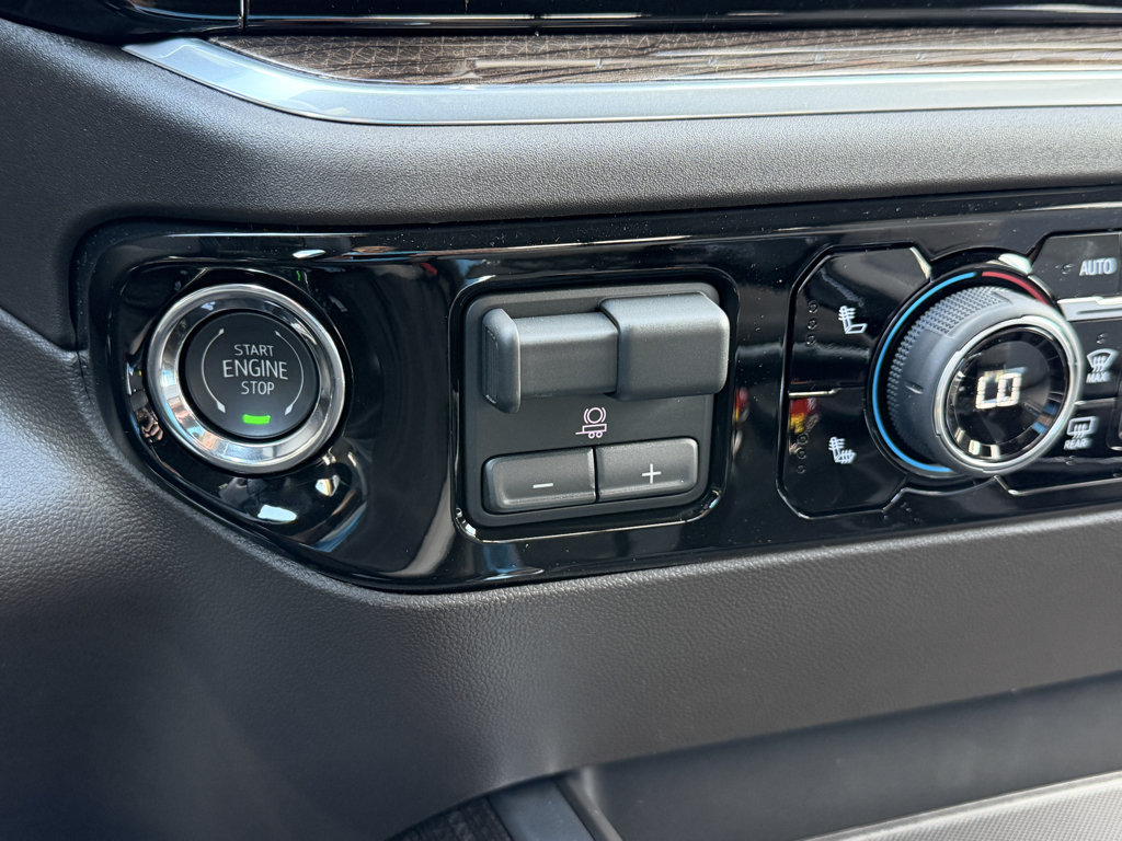 New 2026 Chevrolet Silverado 1500 RST AWD/4WD image 9