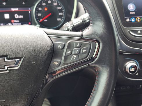 Used 2022 Chevrolet Equinox RS w/ RS Leather Package FWD image 31