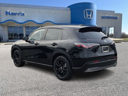 New 2026 Honda HR-V Sport image 3