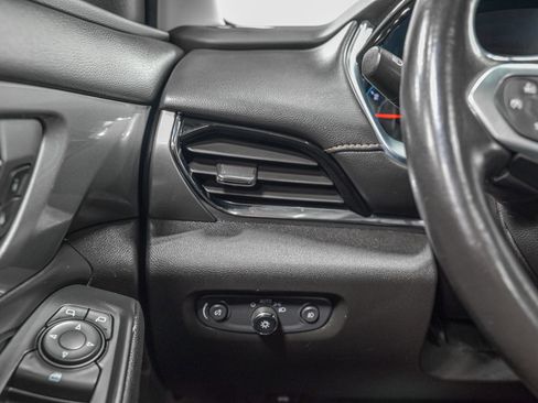 Used 2021 Chevrolet Traverse RS w/ LPO, Floor Liner Package image 18