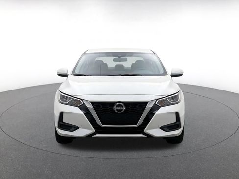 Used 2025 Nissan Sentra SV FWD image 2