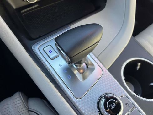 Used 2023 Genesis G70 2.0T w/ Sport Prestige Package image 25