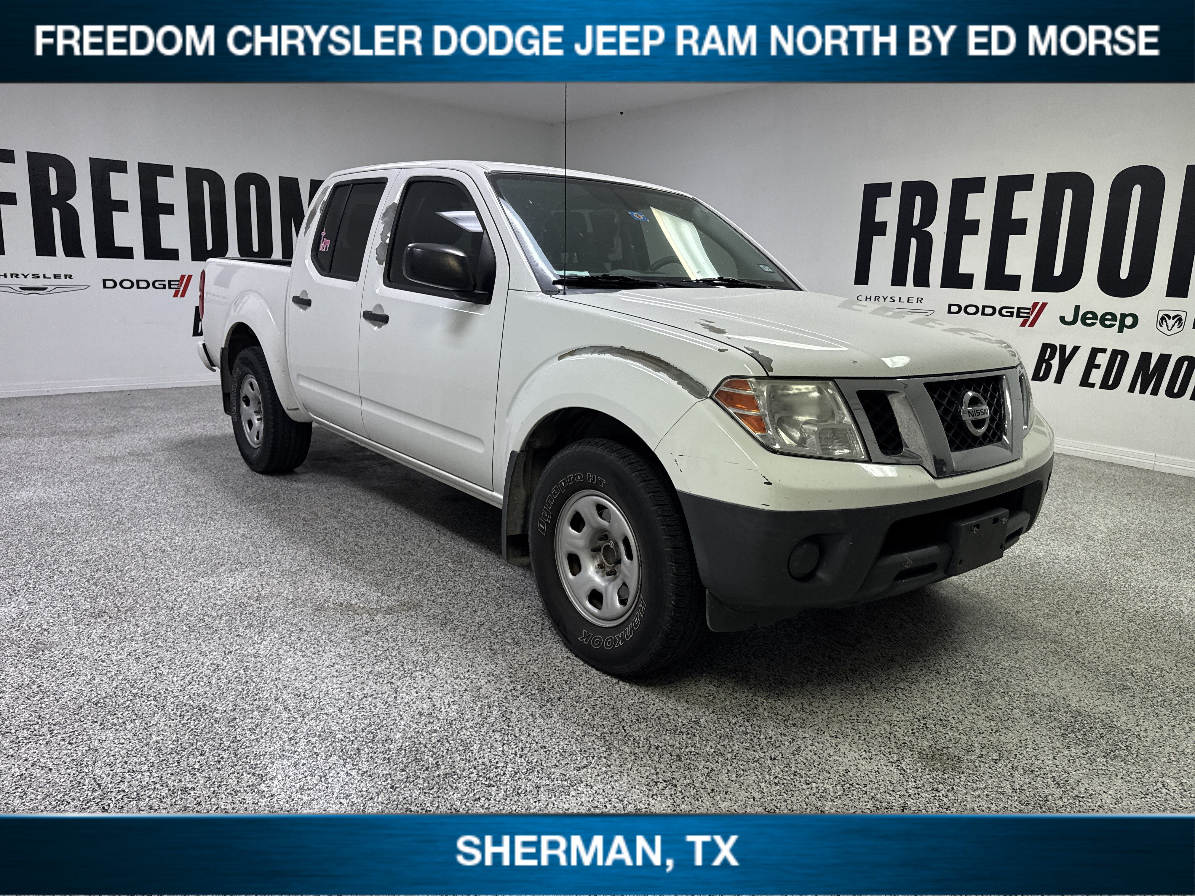 Used 2018 Nissan Frontier S RWD image 3