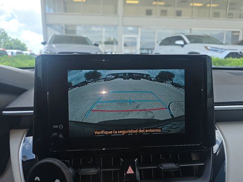 Used 2023 Toyota Corolla Cross LE FWD image 12