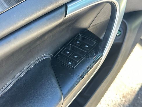 Used 2014 Buick Regal Premium image 15