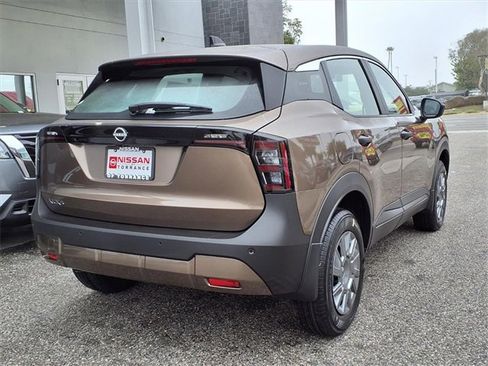 New 2026 Nissan Kicks S image 8