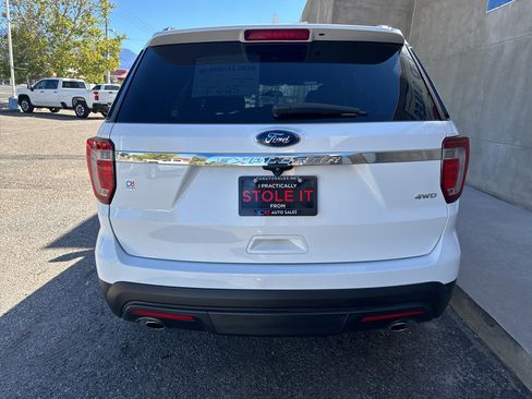 Used 2017 Ford Explorer 4WD image 10