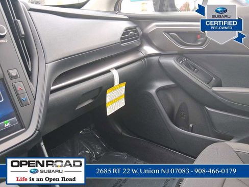Certified 2025 Subaru Impreza 2.0i image 19