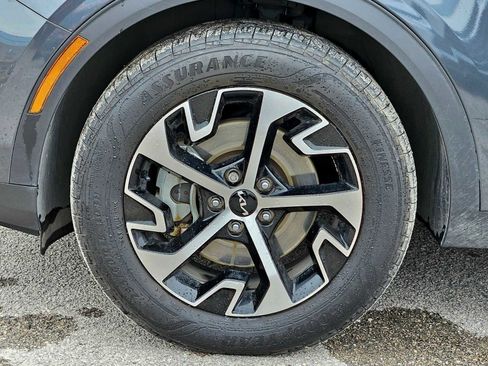 Certified 2023 Kia Sportage EX image 13
