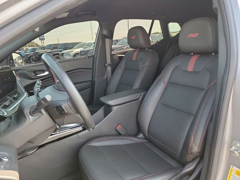 Used 2024 Chevrolet Trax RS w/ Driver Confidence Package FWD image 11