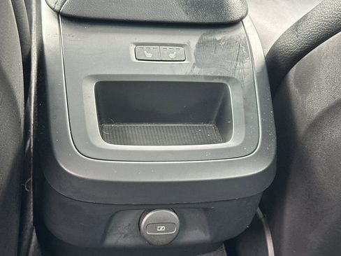 Used 2024 Volvo S60 B5 Plus image 41