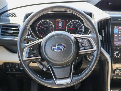 Used 2019 Subaru Ascent Premium AWD/4WD image 13