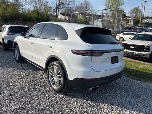 Used 2019 Porsche Cayenne image 4