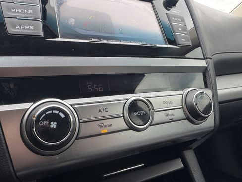 Used 2018 Subaru Outback 2.5i image 26