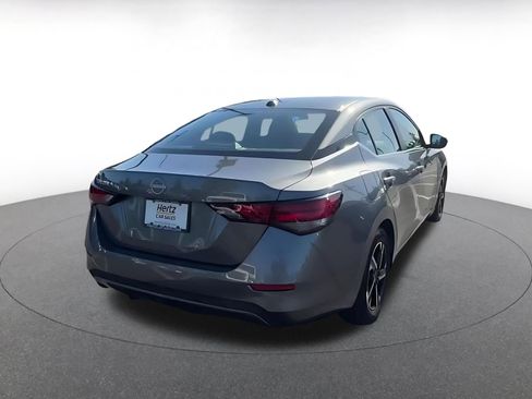 Used 2025 Nissan Sentra SV FWD image 14