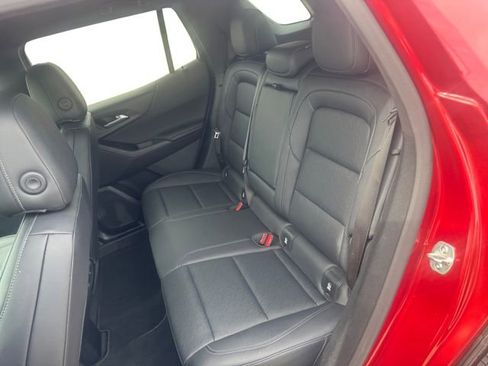 Used 2025 Chevrolet Equinox LT w/ Convenience Package II image 13