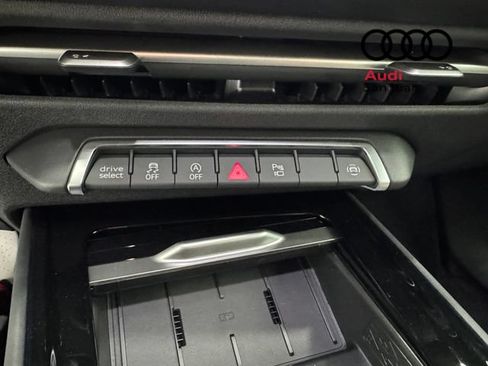 New 2026 Audi Q3 quattro 2.0T AWD/4WD image 19