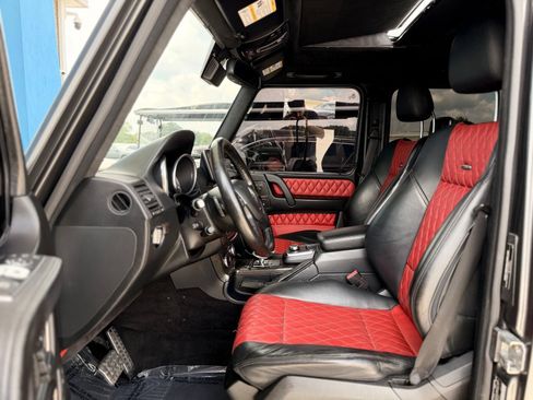 Used 2015 Mercedes-Benz G 63 AMG 4MATIC image 35