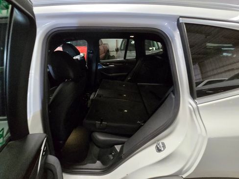 Used 2019 BMW X3 sDrive30i w/ Driving Assistance Package image 18