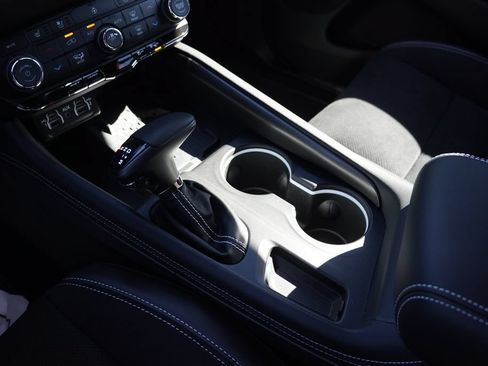 New 2027 Dodge Durango SRT Hellcat w/ 3rd Row Seating Group AWD/4WD image 30