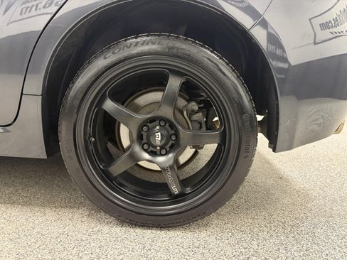 Used 2014 Subaru Impreza WRX Limited AWD/4WD image 9