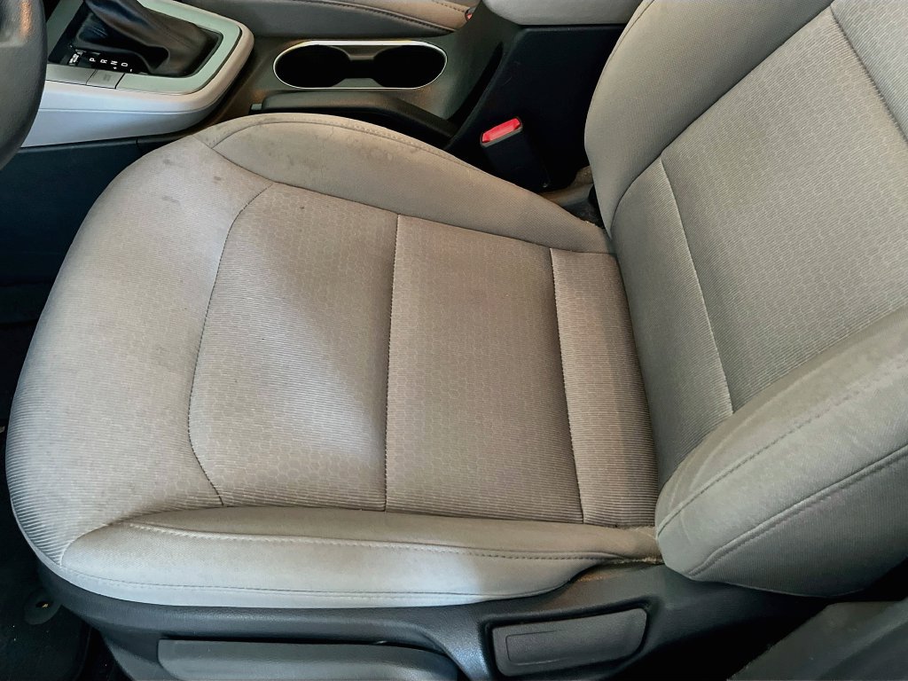 Used 2018 Hyundai Elantra SE w/ Cargo Package FWD image 17