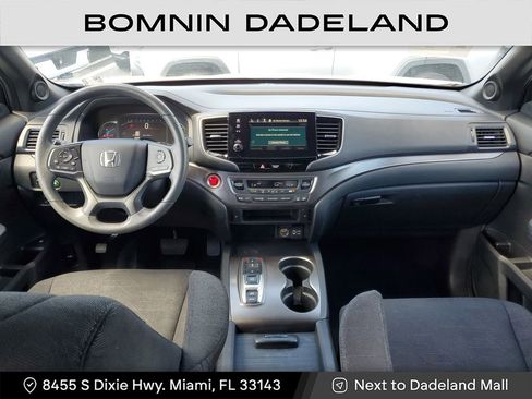 Used 2022 Honda Pilot Sport image 13