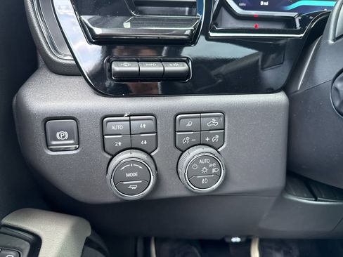 New 2026 Chevrolet Silverado 1500 ZR2 w/ LPO, Dark Essentials Package AWD/4WD image 22