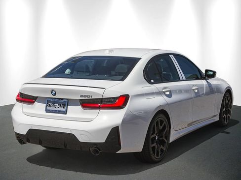 New 2026 BMW 330i Sedan w/ M Sport Package RWD image 6