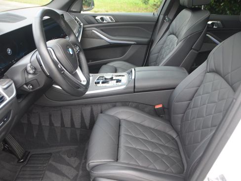 Used 2026 BMW X5 xDrive40i w/ Climate Comfort Package AWD/4WD image 11