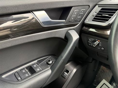 Used 2018 Audi Q5 2.0T Premium Plus image 25