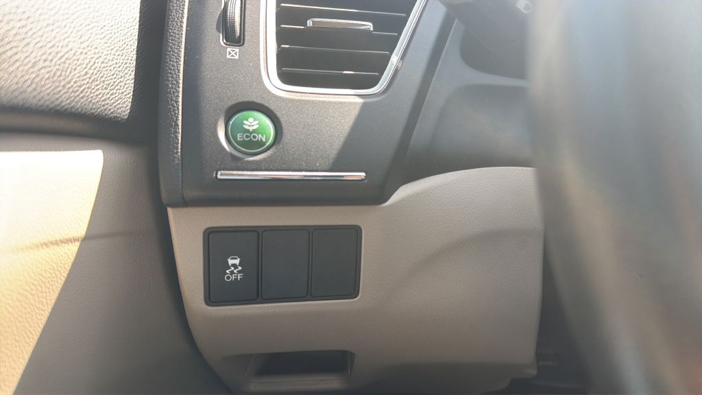 Used 2015 Honda Civic LX image 19